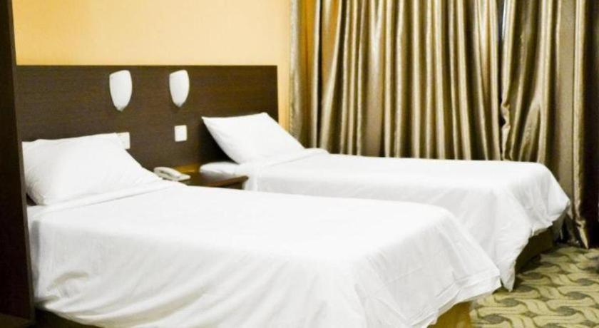 Ymca Hotel
